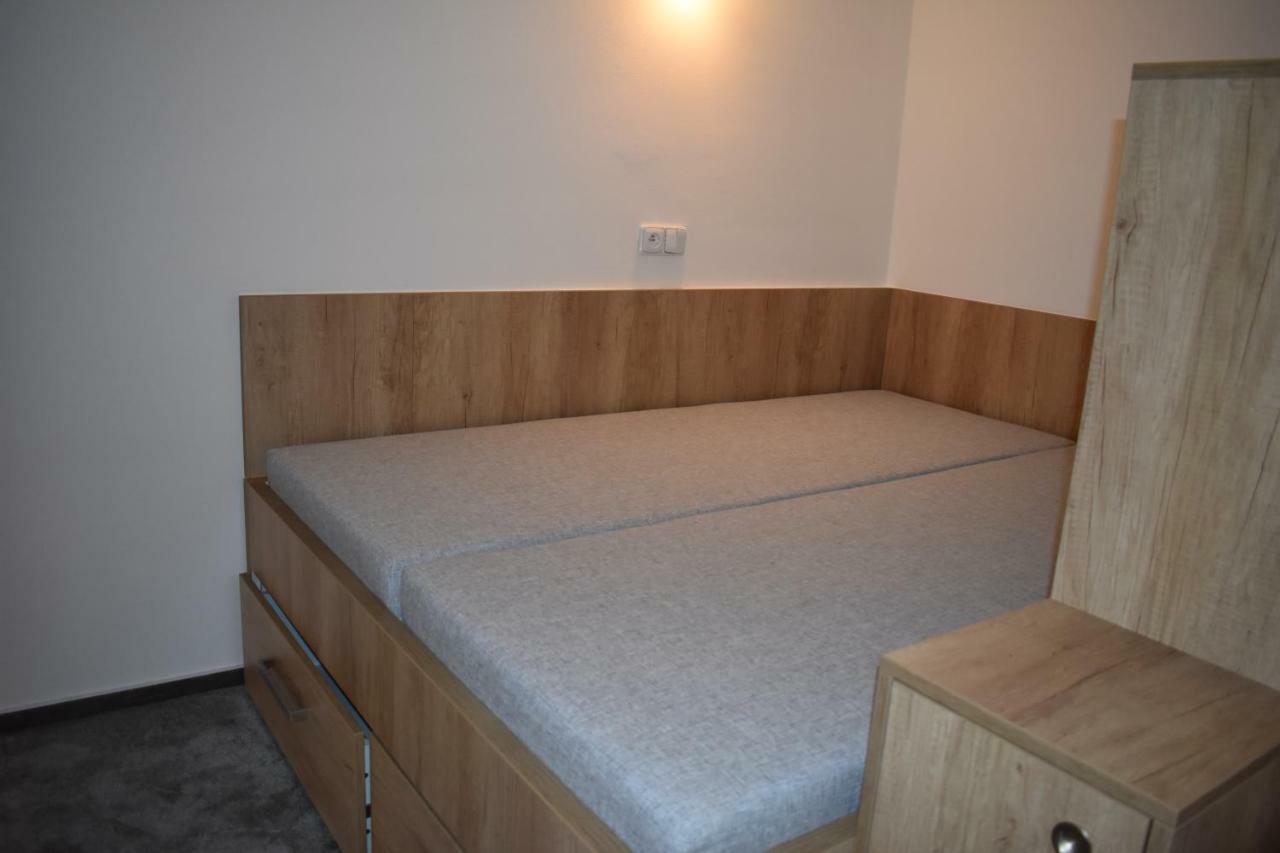 Apartma Fara Loučná nad Desnou Extérieur photo