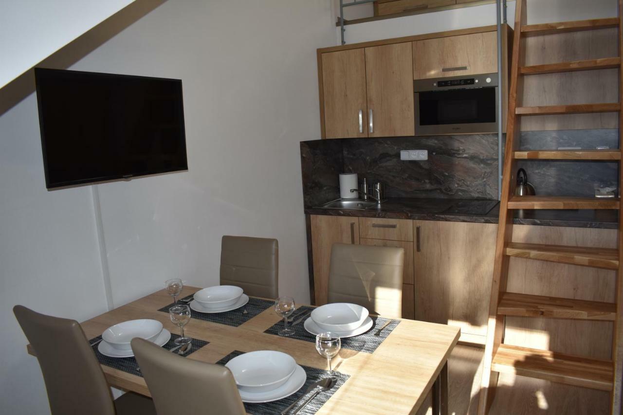 Apartma Fara Loučná nad Desnou Extérieur photo