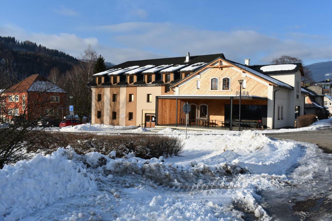 Apartma Fara Loučná nad Desnou Extérieur photo