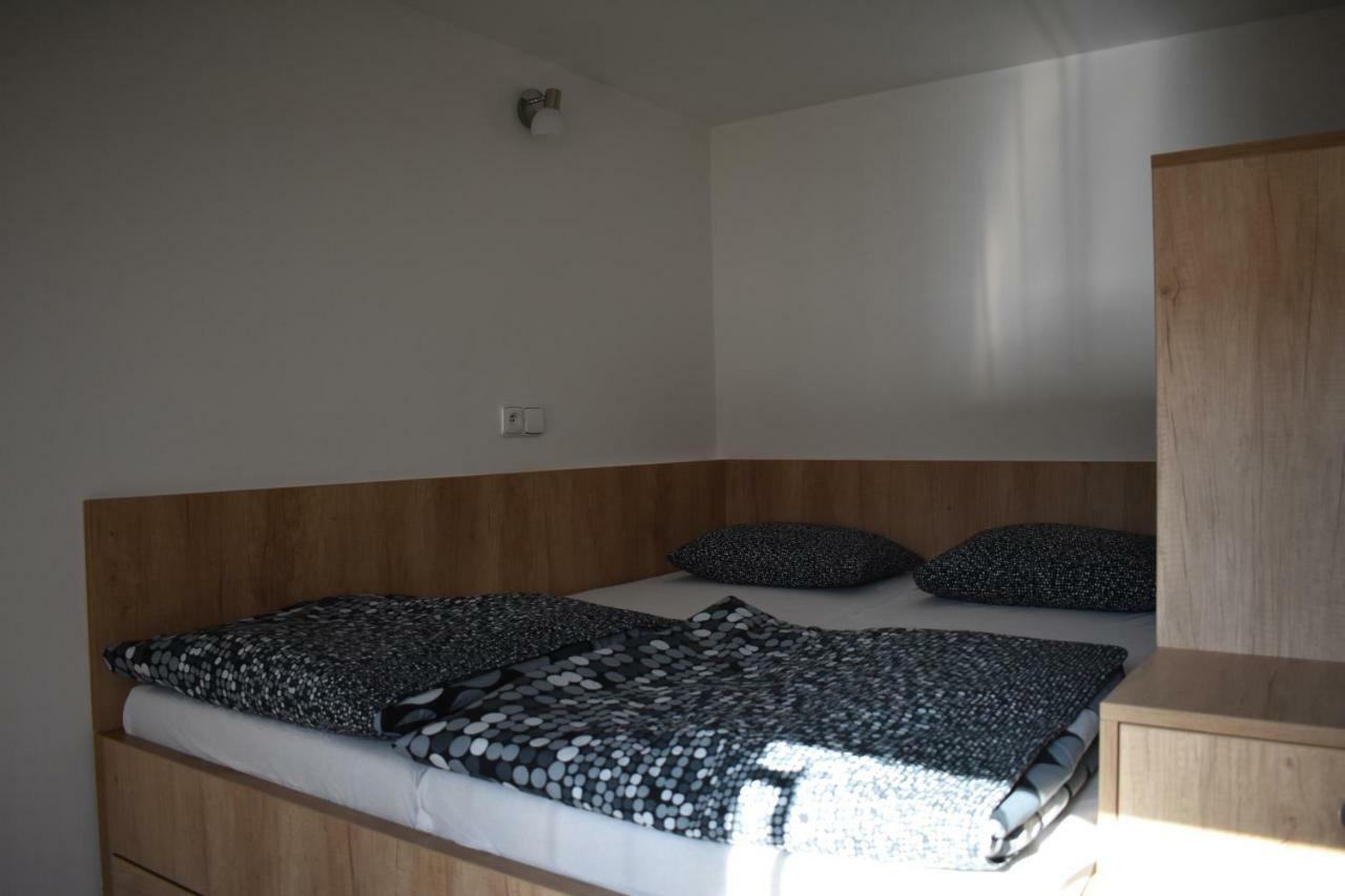 Apartma Fara Loučná nad Desnou Extérieur photo